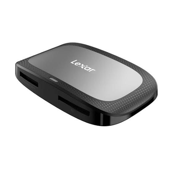 CFexpress Card Reader